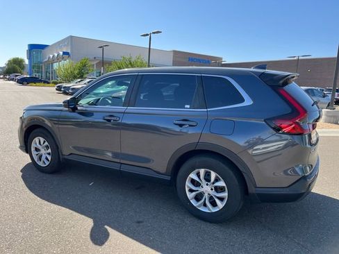 Used 2023 Honda CR-V LX image 4