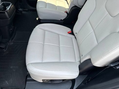 Used 2020 Kia Telluride EX w/ EX Premium Package AWD/4WD image 15