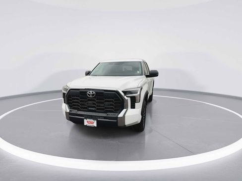 Used 2024 Toyota Tundra SR5 image 3