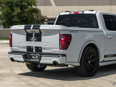 Used 2025 Ford F150 Lariat w/ Equipment Group 502A High AWD/4WD image 18