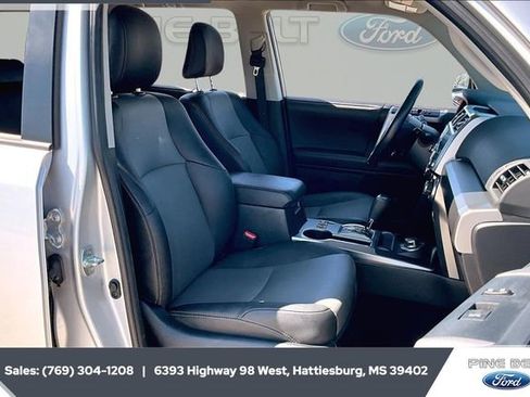 Used 2024 Toyota 4Runner SR5 Premium image 6