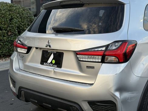 Used 2021 Mitsubishi Outlander Sport LE image 33