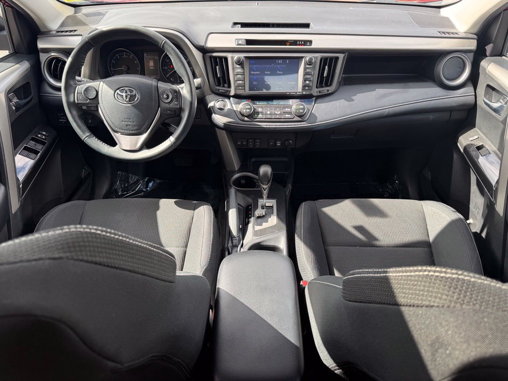 Used 2018 Toyota RAV4 Adventure AWD/4WD image 16