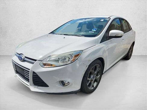 Used 2013 Ford Focus SE FWD image 9
