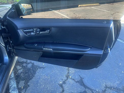 Used 2011 Mercedes-Benz CL 63 AMG image 19