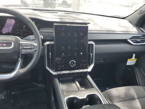 New 2026 GMC Acadia Elevation image 14