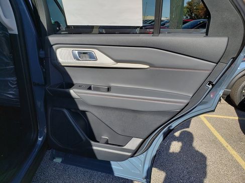 New 2026 Ford Explorer Active image 17