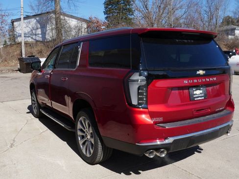 New 2026 Chevrolet Suburban Premier AWD/4WD image 5