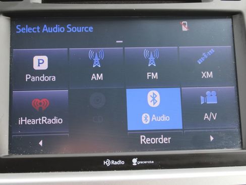 Used 2015 Toyota Highlander XLE image 45