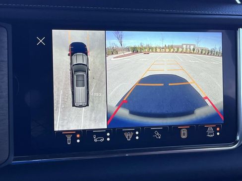 Used 2024 GMC Yukon XL Denali Ultimate image 38