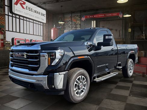 New 2026 GMC Sierra 2500 SLE AWD/4WD image 1