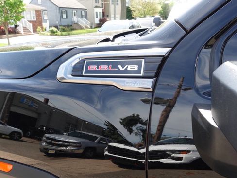 Used 2023 GMC Sierra 2500 AT4 w/ Gooseneck/5TH Wheel Package image 14