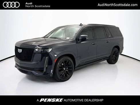 Used 2023 Cadillac Escalade ESV Sport Platinum w/ LPO, ONYX Package image 1