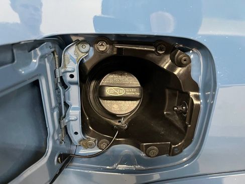 Used 2019 Toyota Tacoma TRD Sport AWD/4WD image 38