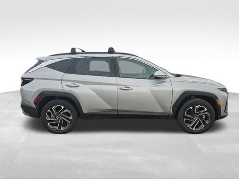 New 2026 Hyundai Tucson Limited image 4