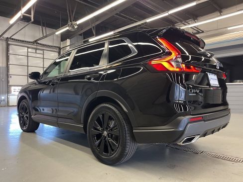 Used 2025 Honda CR-V Sport Touring image 5