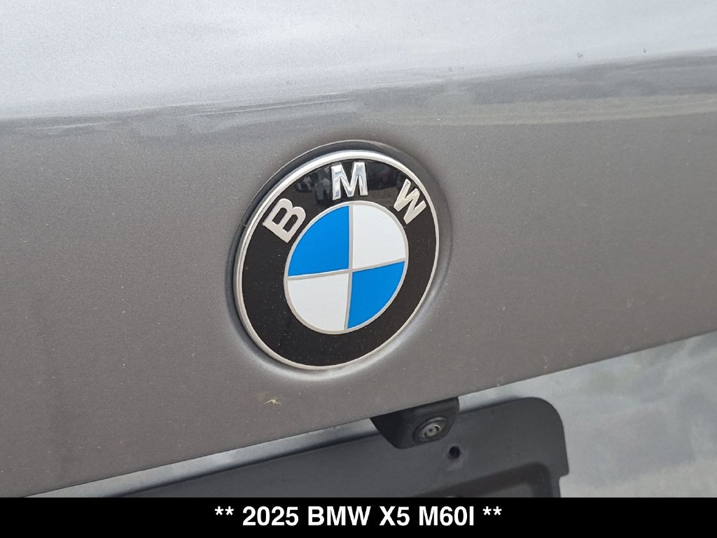 Used 2025 BMW X5 M60i AWD/4WD image 20