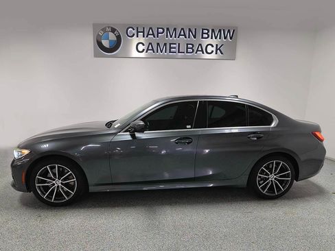 Used 2021 BMW 330i xDrive Sedan w/ Convenience Package AWD/4WD image 3