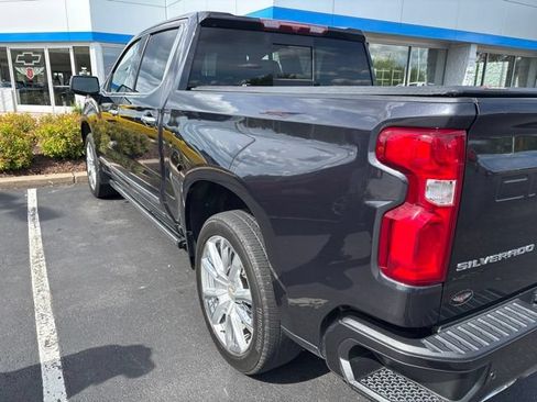 Used 2022 Chevrolet Silverado 1500 High Country AWD/4WD image 3
