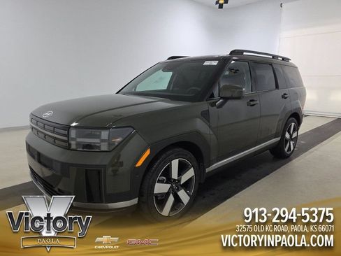 Used 2024 Hyundai Santa Fe Limited FWD image 1