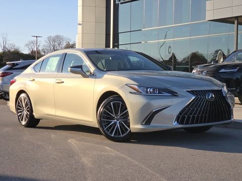 New 2025 Lexus ES 350 350 image 2