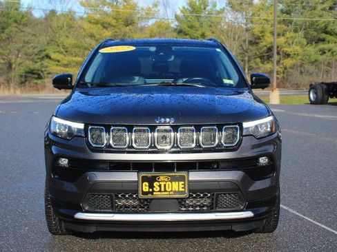Used 2022 Jeep Compass Limited w/ Elite Group AWD/4WD image 2