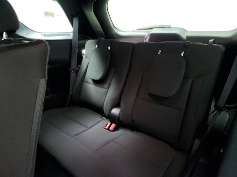 Used 2020 Ford Explorer XLT RWD image 31