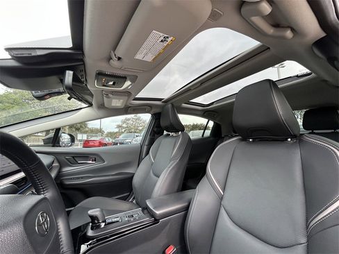 Used 2024 Toyota Prius Limited image 12