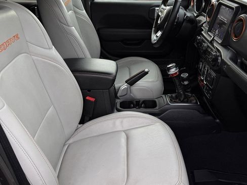 Used 2020 Jeep Gladiator Mojave AWD/4WD image 43