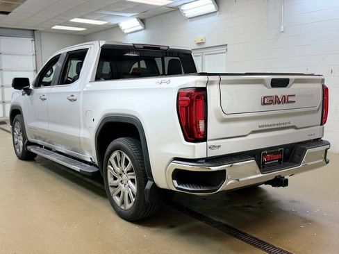 Used 2020 GMC Sierra 1500 SLT w/ SLT Premium Plus Package AWD/4WD image 9