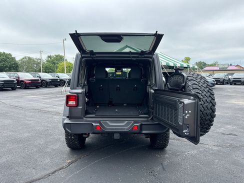 New 2025 Jeep Wrangler Willys AWD/4WD image 17
