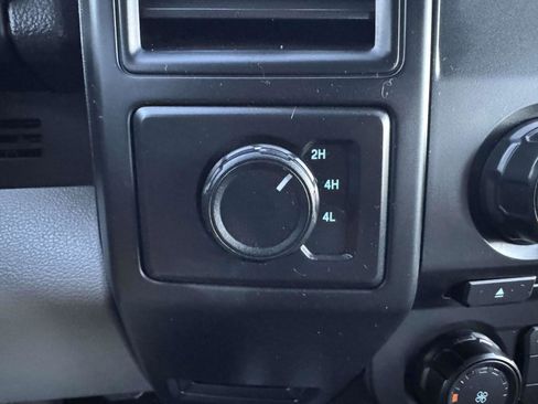 Used 2018 Ford F150 XL w/ Equipment Group 101A Mid image 33