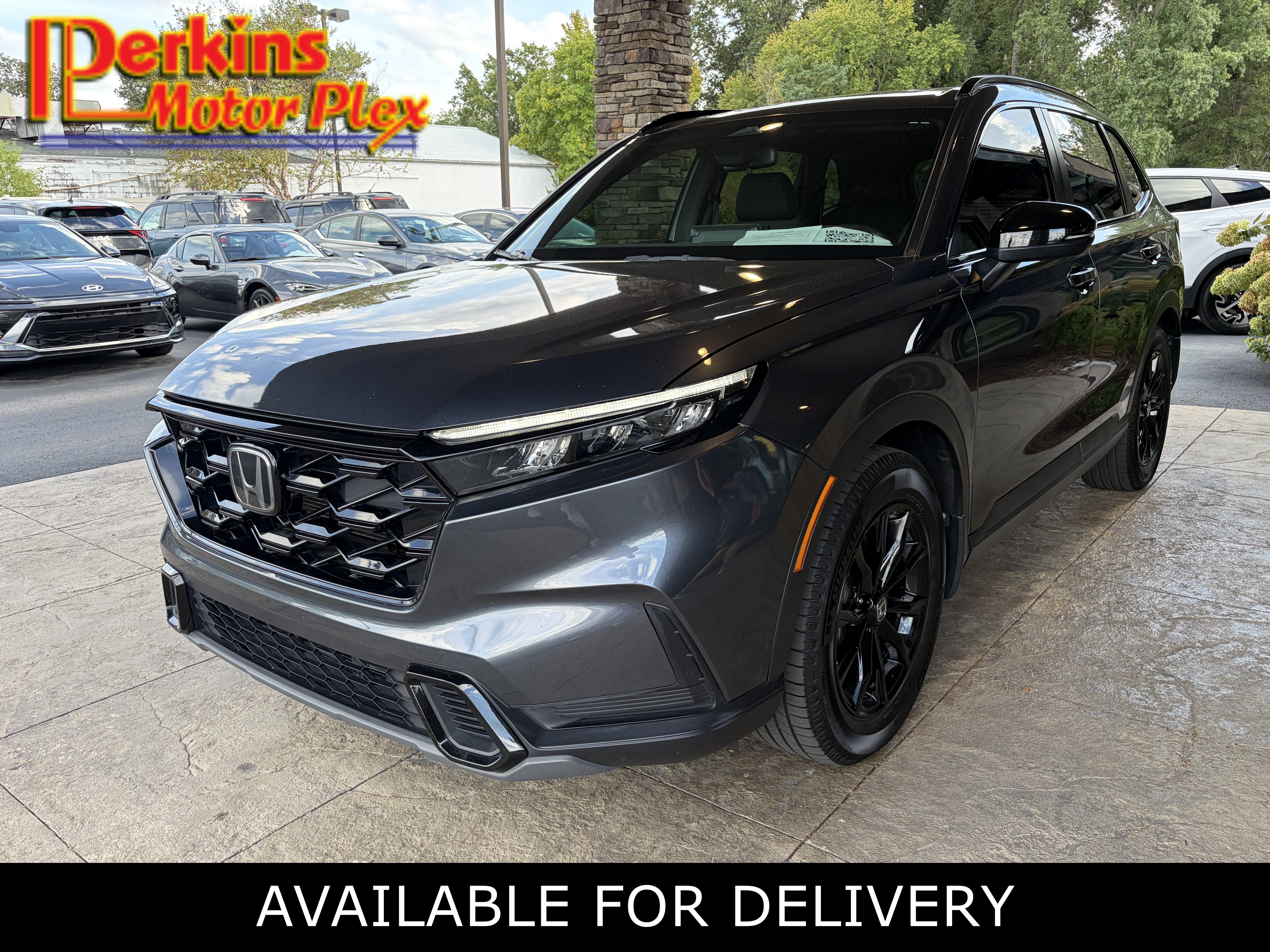 Used 2023 Honda CR-V Sport image 1