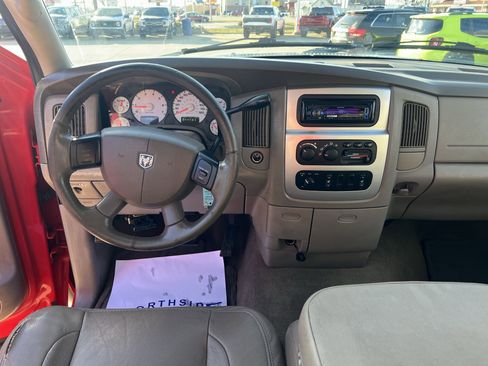 Used 2005 Dodge Ram 2500 Truck SLT image 19