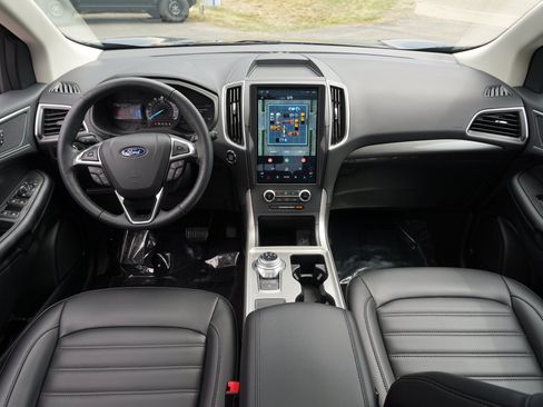 Used 2024 Ford Edge SEL w/ Convenience Package AWD/4WD image 30