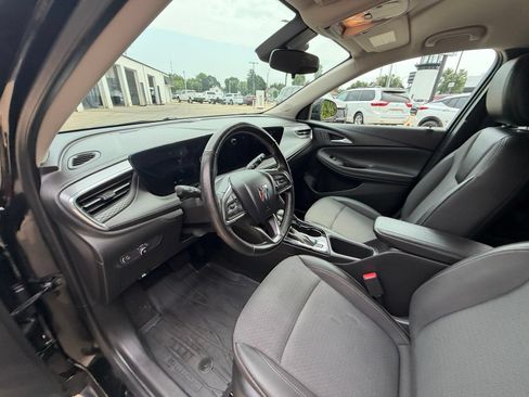 Used 2024 Buick Encore GX Preferred w/ Comfort Package AWD/4WD image 10