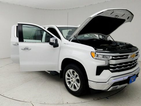 Used 2024 Chevrolet Silverado 1500 LTZ w/ LTZ Convenience Package II RWD image 10