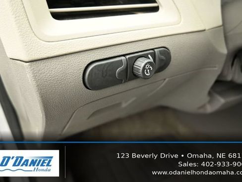 Used 2012 Chevrolet Malibu LS FWD image 27