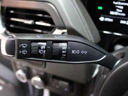 New 2026 GMC Yukon Denali w/ Denali Reserve Package AWD/4WD image 40