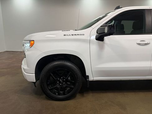 Used 2024 Chevrolet Silverado 1500 RST w/ Convenience Package II AWD/4WD image 40
