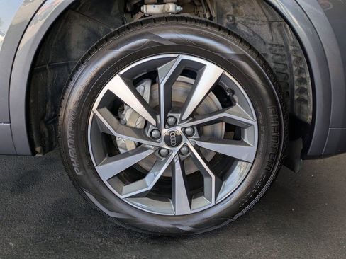 Used 2023 Audi Q5 2.0T Premium Plus w/ Premium Plus Package AWD/4WD image 24