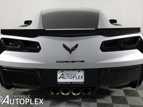 Used 2017 Chevrolet Corvette Z06 image 6