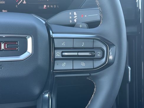 New 2026 GMC Acadia AT4 w/ Luxury Package AWD/4WD image 12