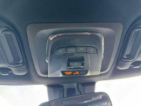Used 2023 Toyota Corolla SE FWD image 33