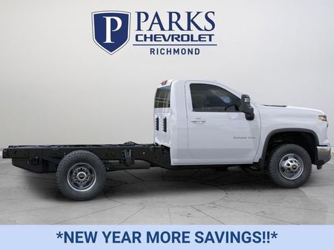 New 2025 Chevrolet Silverado 3500 W/T w/ WT Convenience Package image 3