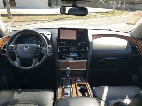 Used 2023 Nissan Armada SL w/ Captain's Chairs Package image 27