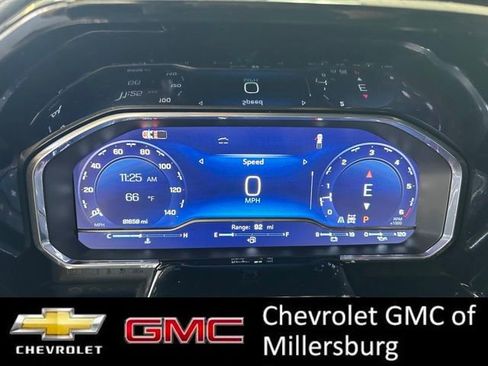 Used 2024 Chevrolet Silverado 1500 LTZ image 18