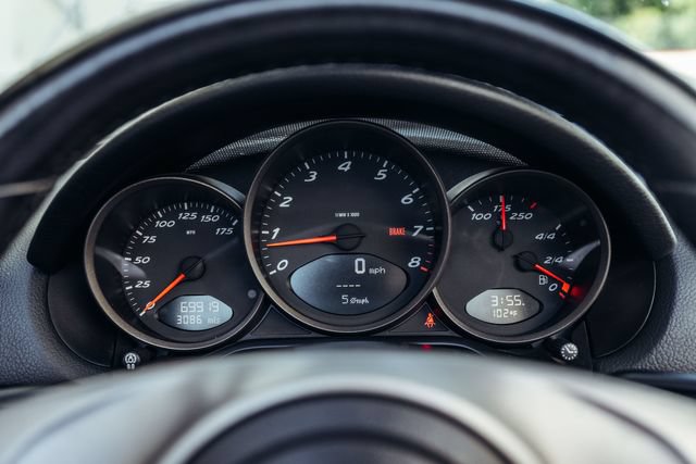 Used 2010 Porsche Boxster RWD image 10