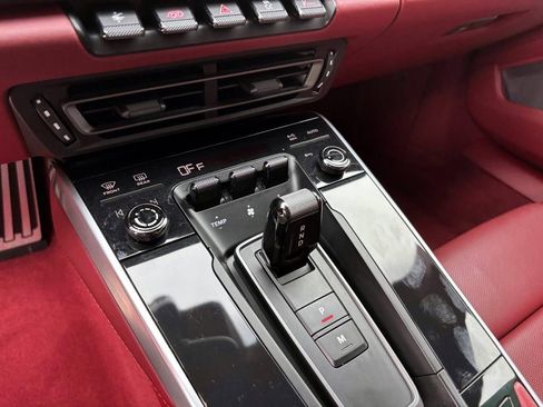 Certified 2022 Porsche 911 Turbo S image 35