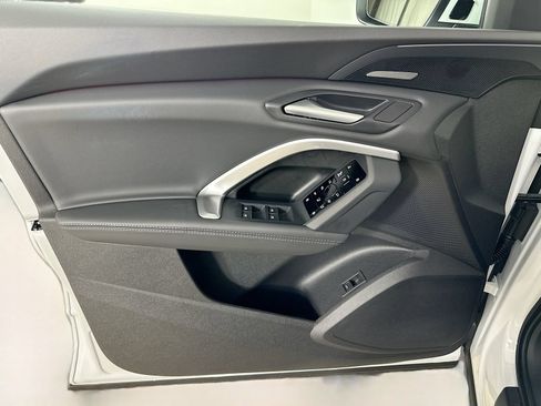 New 2026 Audi Q5 Premium Plus AWD/4WD image 17
